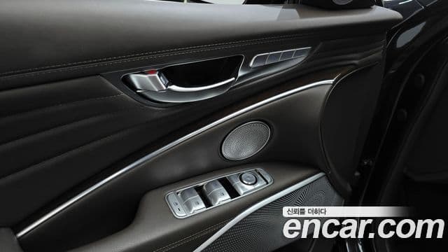Kia The K9 2018 — фото 17 из 20