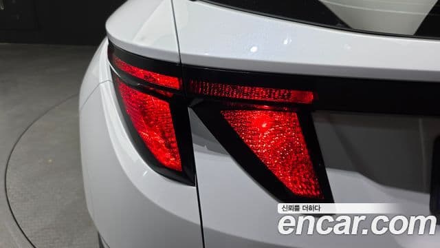 Hyundai Tucson Hybrid 2023 — Photo 30/30