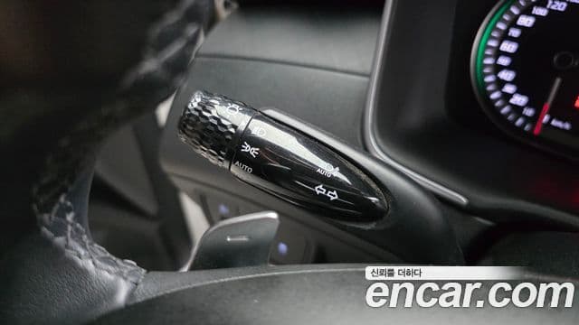 Hyundai Tucson Hybrid 2023 — Photo 25/30