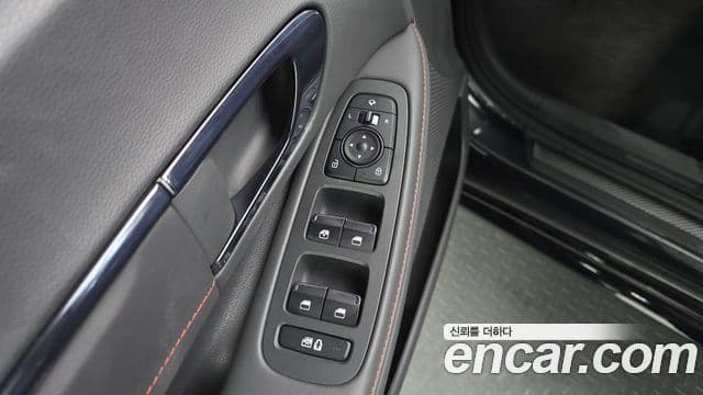 Hyundai Sonata Hybrid 2021 — Şəkil 13/30