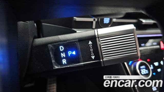 Hyundai Santa Fe 2023 — Photo 12/20