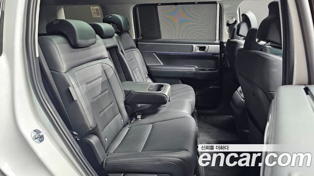 Hyundai Santa Fe 2023 — Photo 11/20