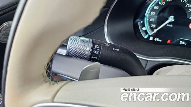 Genesis GV80 2023 — Photo 31/31