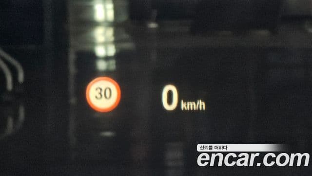 BMW 3 Series 2018 — Şəkil 20/20