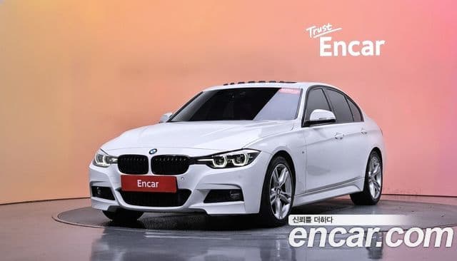 BMW 3 Series 2018 — фото 1 из 20