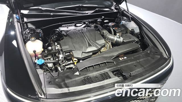 Hyundai Grandeur 2024 — ფოტო 5/20