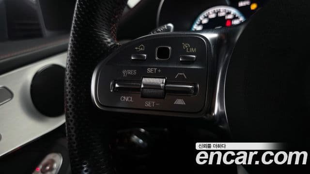 Mercedes-Benz GLC-Class 2022 — ფოტო 18/20