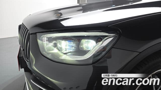 Mercedes-Benz GLC-Class 2022 — Şəkil 17/34
