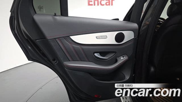 Mercedes-Benz GLC-Class 2022 — Şəkil 6/34