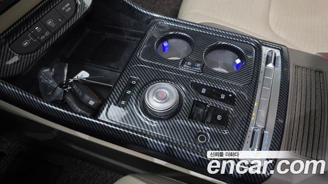 Kia Carnival 2024 — Şəkil 9/20