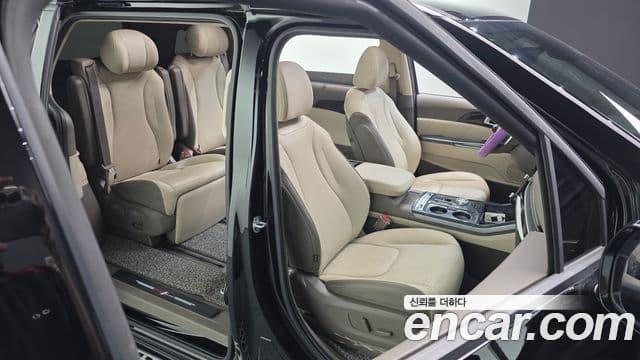 Kia Carnival 2024 — Şəkil 12/20