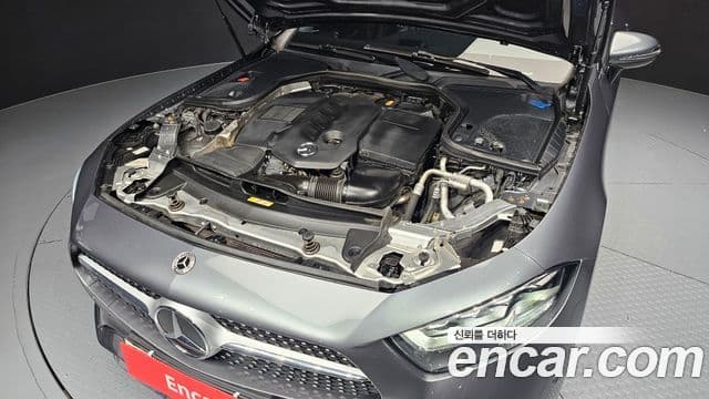 Mercedes-Benz CLS-Class 2020 — Photo 8/20