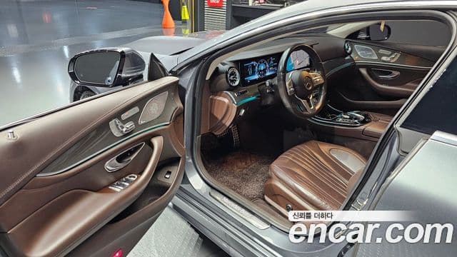 Mercedes-Benz CLS-Class 2020 — Photo 3/20
