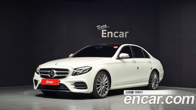 Mercedes-Benz E-Class 2019 — ფოტო 20/20