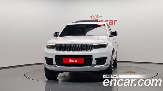 Jeep Grand Cherokee 2022 — Şəkil 3/20