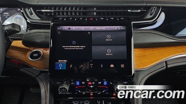 Jeep Grand Cherokee 2022 — Şəkil 19/20