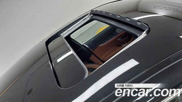 Mercedes-Benz AMG GT 2025 — Şəkil 12/17