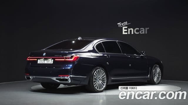BMW 7 Series 2019 — ფოტო 2/20
