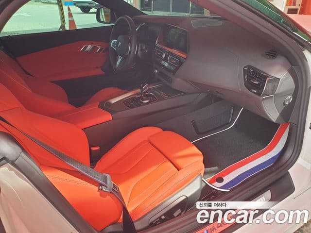 BMW Z4 2025 — Şəkil 8/10
