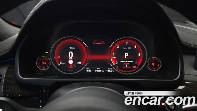 BMW X6 2018 — ფოტო 8/20