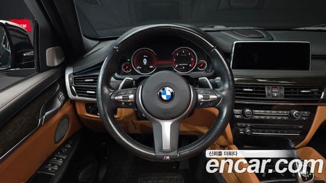 BMW X6 2018 — ფოტო 13/20