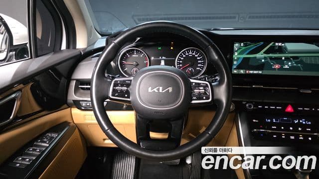 Kia Carnival 2022 — Фото 13/20