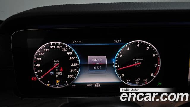 Mercedes-Benz E-Class 2020 — Фото 8/20
