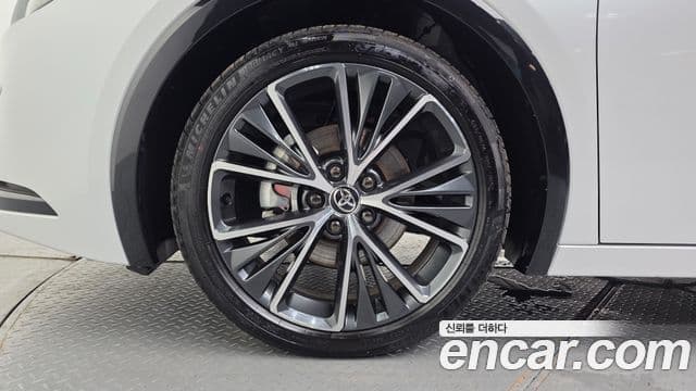 Toyota Prius 2025 — Şəkil 5/20