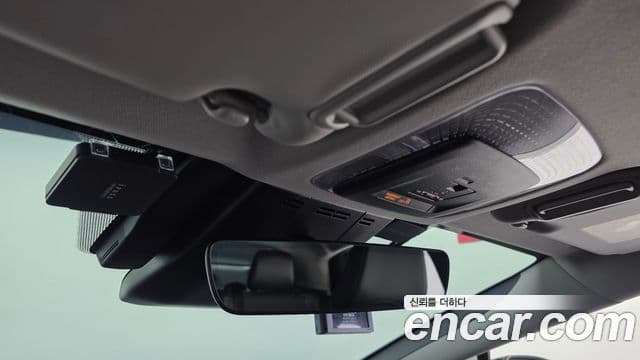 Toyota Prius 2025 — Şəkil 18/20