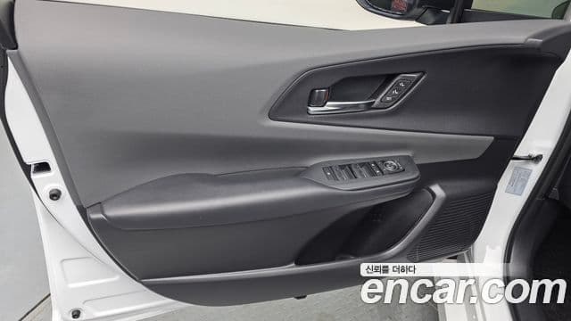 Toyota Prius 2025 — Photo 14/31
