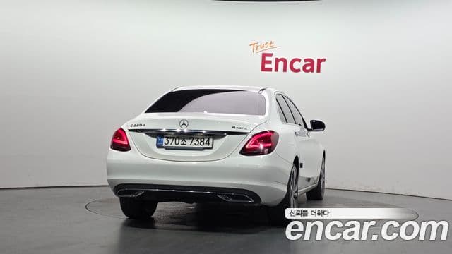 Mercedes-Benz C-Class 2020 — Фото 4/20