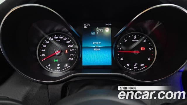 Mercedes-Benz C-Class 2020 — Фото 8/20