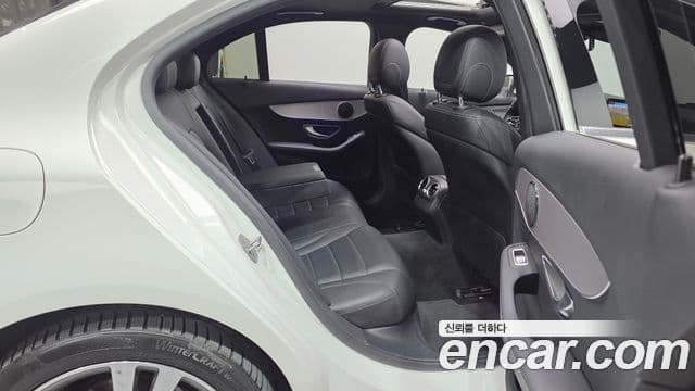 Mercedes-Benz C-Class 2020 — Фото 12/20
