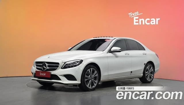 Mercedes-Benz C-Class 2020 — Фото 1/20