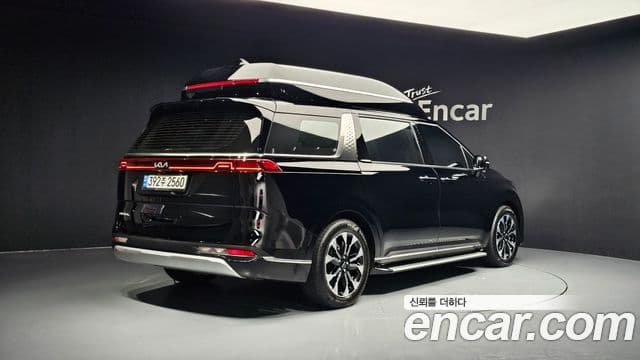 Kia Carnival 2022 — Şəkil 2/20