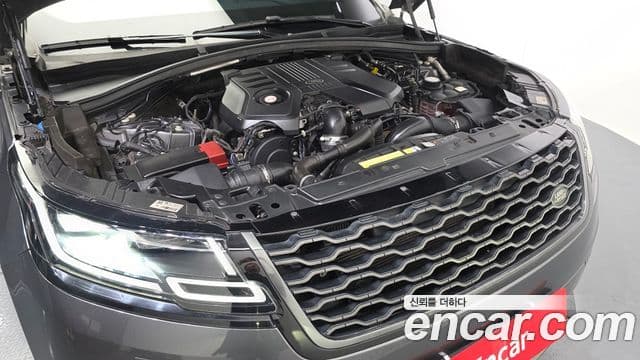 Land Rover Range Rover Velar 2019 — Şəkil 6/20