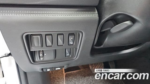 Renault Samsung QM6 2021 — Photo 6/36