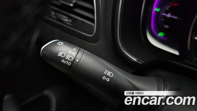 Renault Samsung QM6 2021 — Photo 34/36