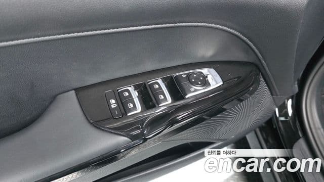 Kia K5 2023 — Photo 29/32