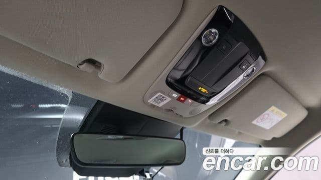 Kia K5 2023 — Photo 19/32