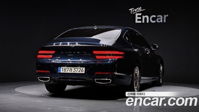 Genesis Electrified G80 2021 — ფოტო 2/20