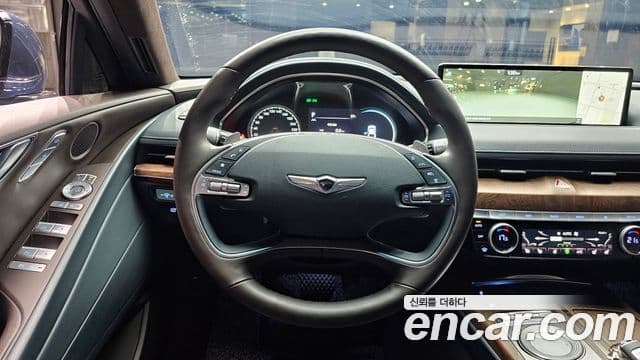Genesis Electrified G80 2021 — ფოტო 13/20