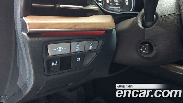 Genesis Electrified G80 2021 — ფოტო 18/20