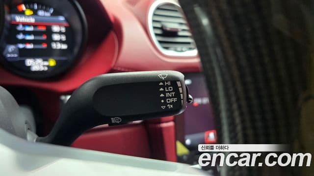 Porsche 718 Cayman 2021 — Photo 22/30