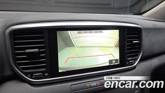 Kia Sportage The Bold 2020 — ფოტო 15/20
