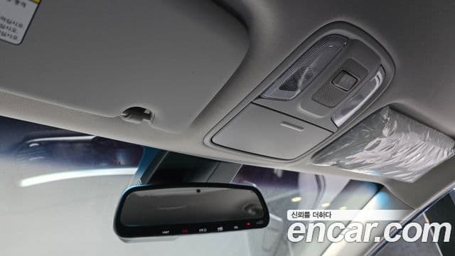 Kia Sportage The Bold 2020 — ფოტო 17/20