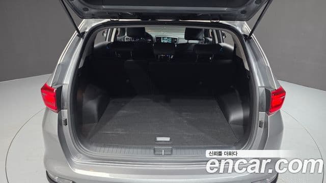 Kia Sportage The Bold 2020 — ფოტო 19/20
