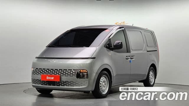 Hyundai Staria 2024 — ფოტო 1/20