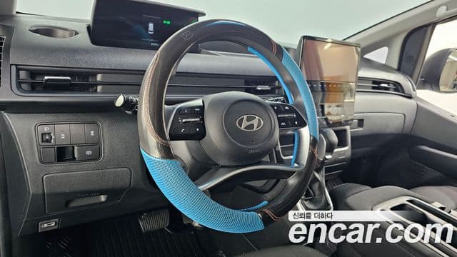 Hyundai Staria 2024 — ფოტო 12/20
