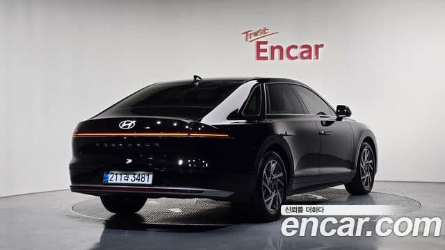 Hyundai Grandeur 2025 — ფოტო 2/20